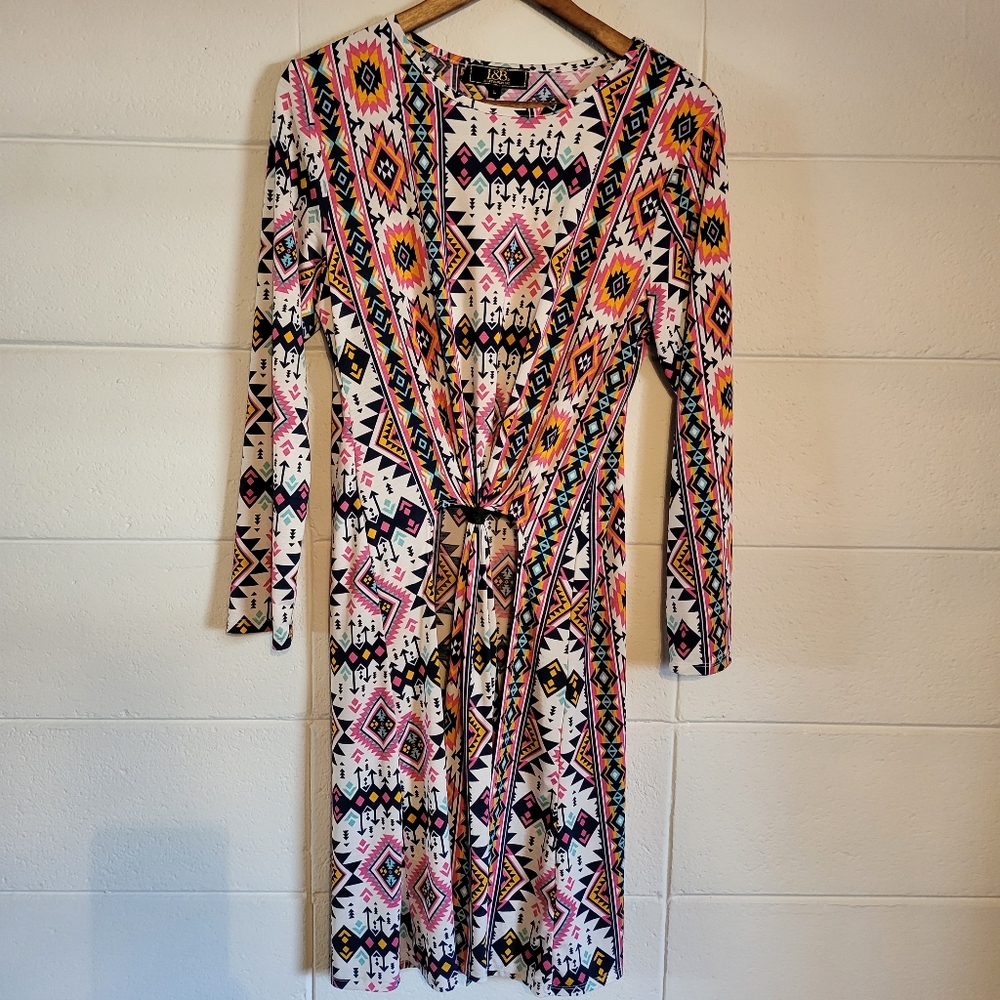 L & B Aztec Tunic - Picture 3 of 7